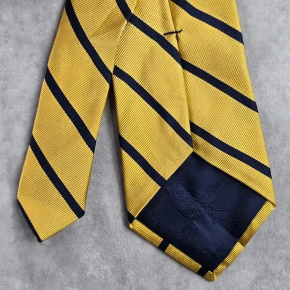 American Living Yellow Blue Stripe Geometric Diagonal 100% Silk Neck Tie NWOT - Picture 6 of 6